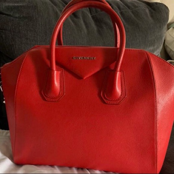 givenchy antigona medium red